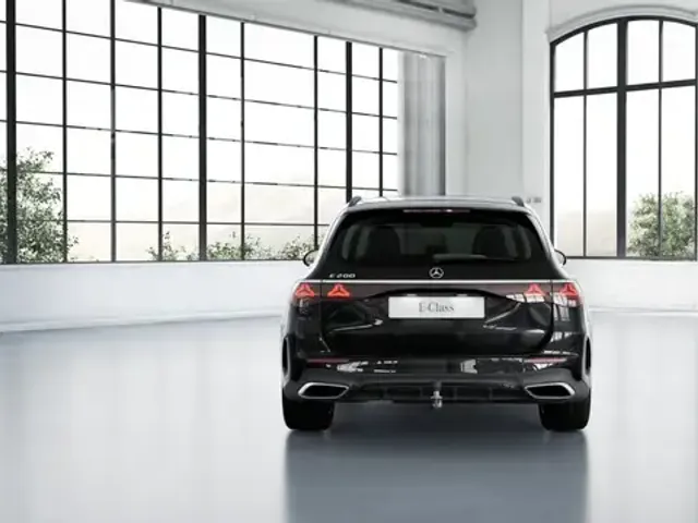 Mercedes-Benz E 200