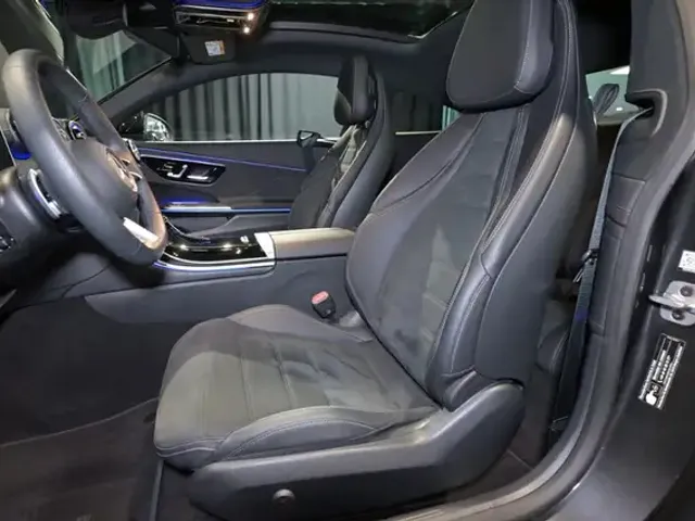 Mercedes-Benz CLE 300