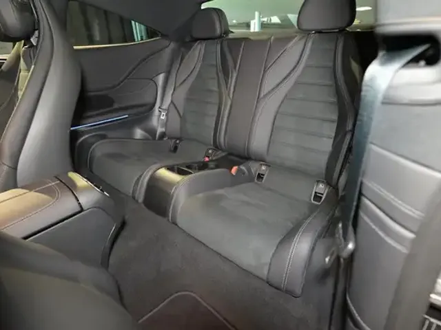 Mercedes-Benz CLE 300