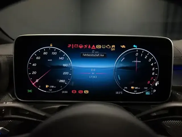 Mercedes-Benz CLE 300