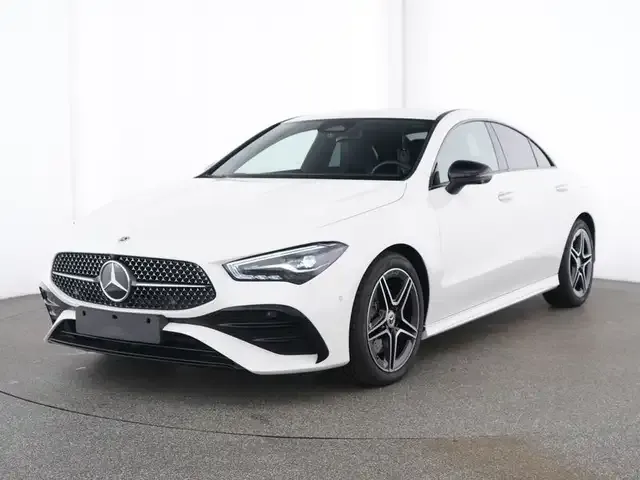 Mercedes-Benz CLA 220
