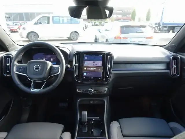 Volvo C40