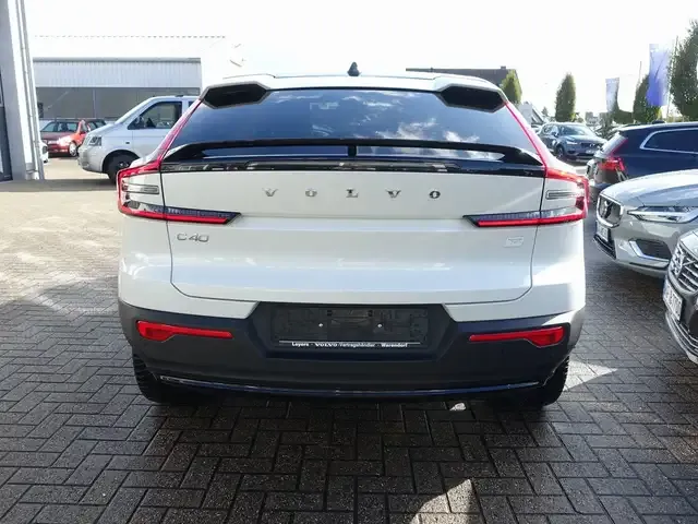 Volvo C40