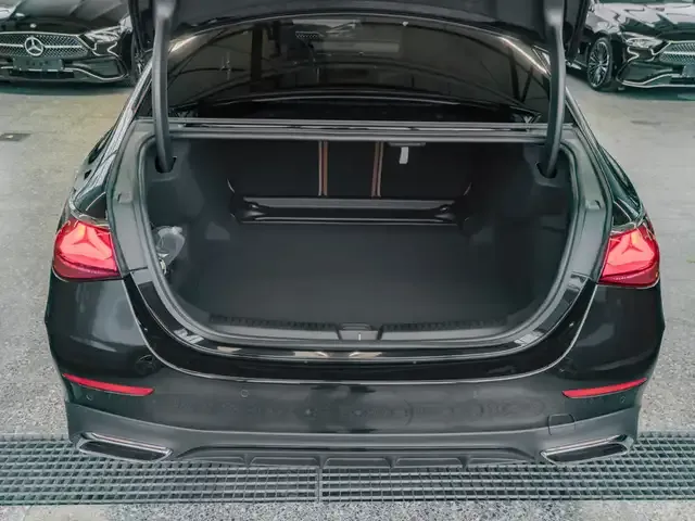 Mercedes-Benz E 200