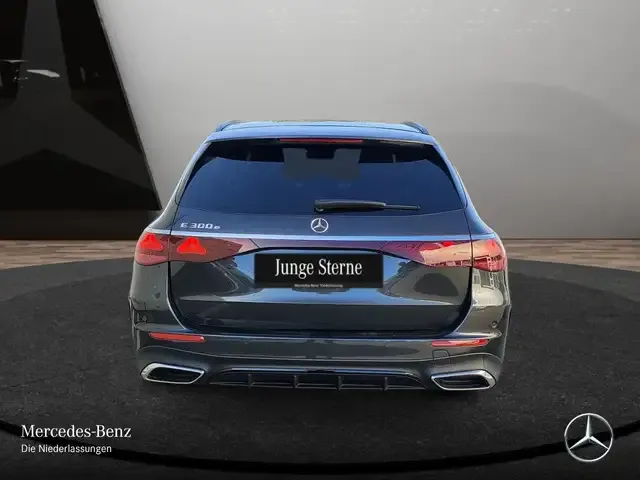 Mercedes-Benz E 300