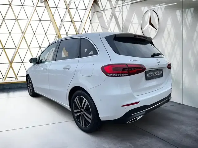 Mercedes-Benz B 250