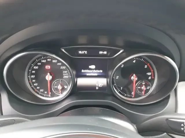 Mercedes-Benz Sonstiges