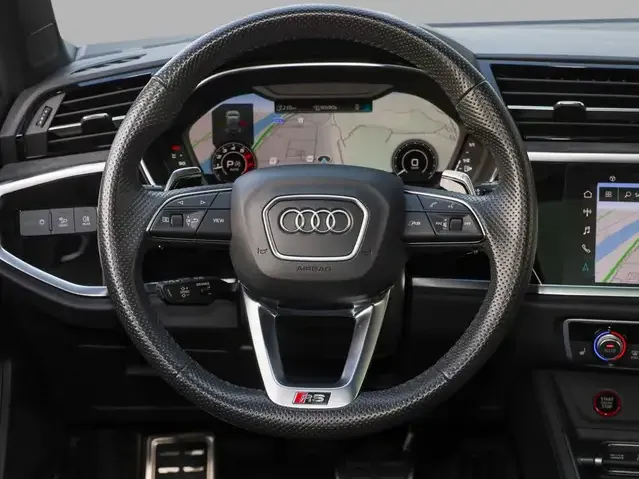Audi RS Q3