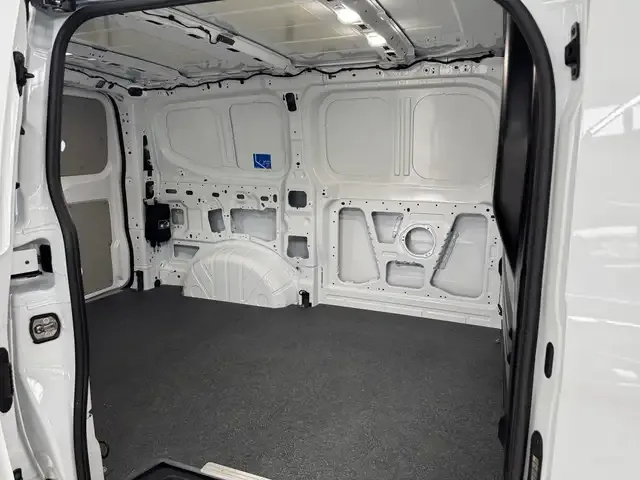 Volkswagen T7 Transporter