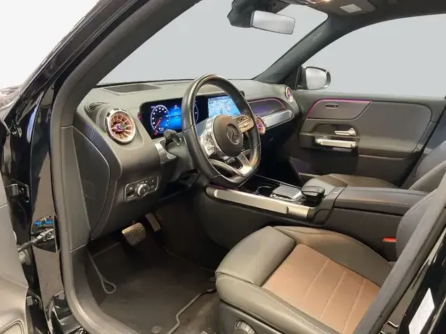 Mercedes-Benz EQB 300