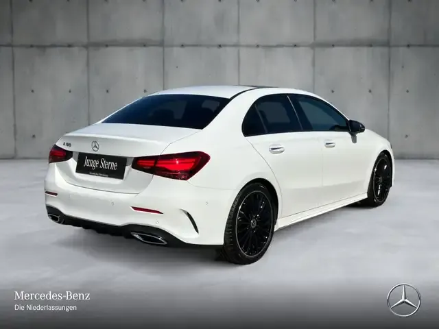 Mercedes-Benz A 180