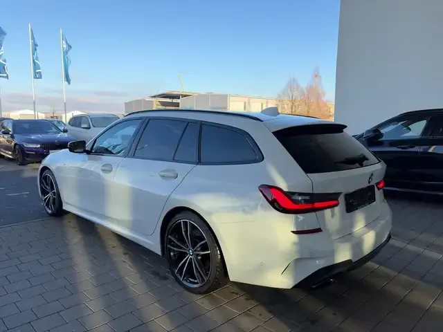 BMW 340