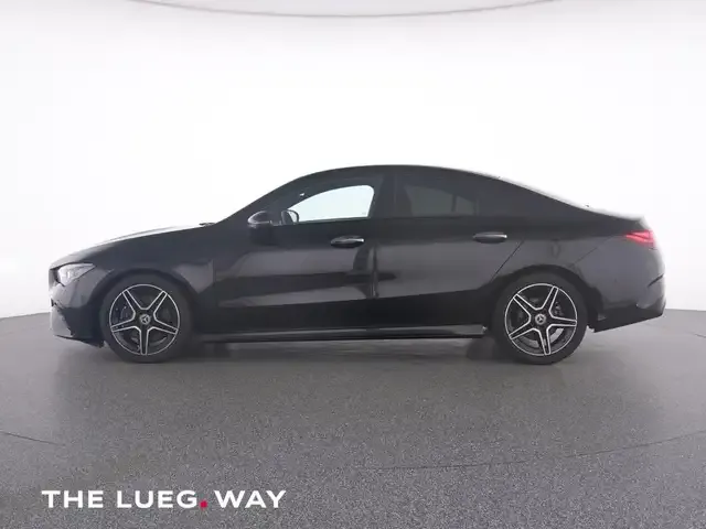 Mercedes-Benz CLA 220