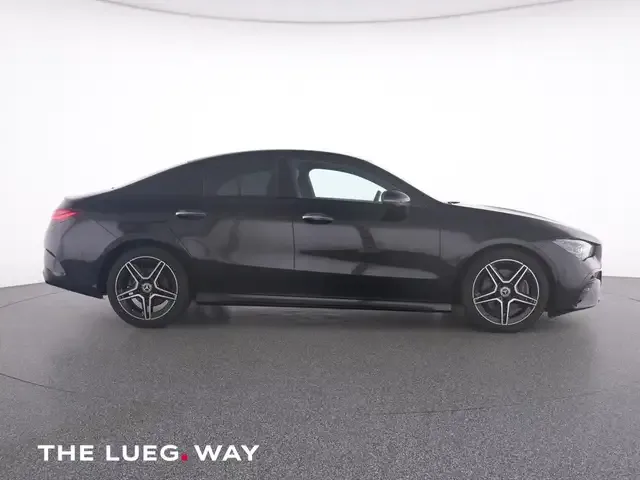 Mercedes-Benz CLA 220