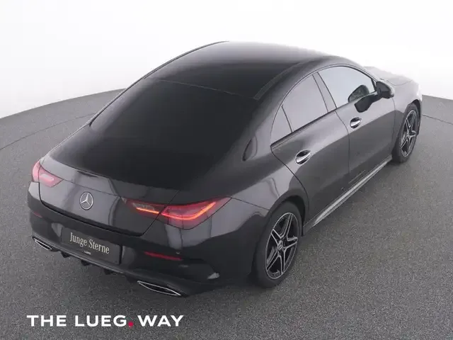 Mercedes-Benz CLA 220