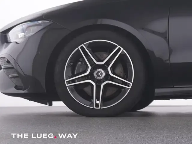 Mercedes-Benz CLA 220