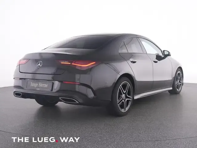 Mercedes-Benz CLA 220