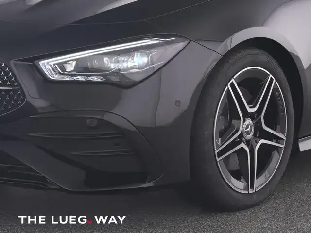 Mercedes-Benz CLA 220