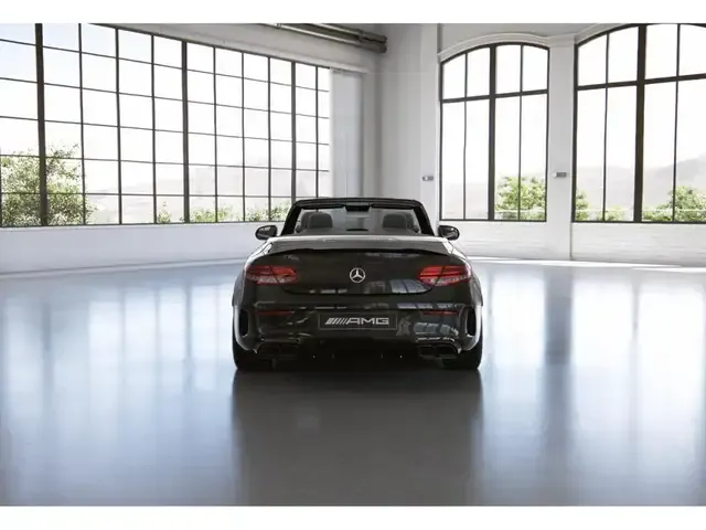 Mercedes-Benz C 63 AMG