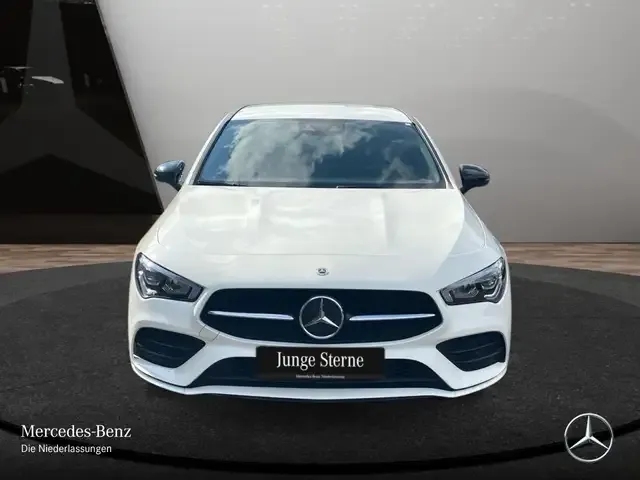 Mercedes-Benz CLA 180