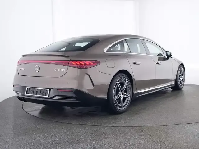 Mercedes-Benz EQS
