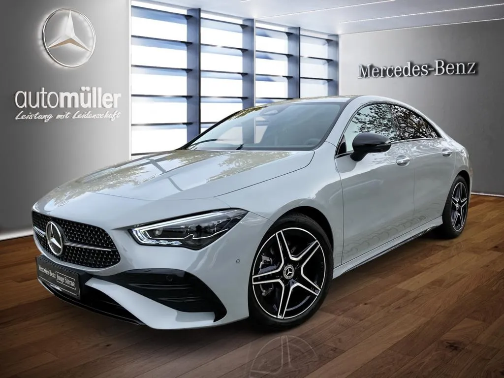 Mercedes-Benz CLA 200