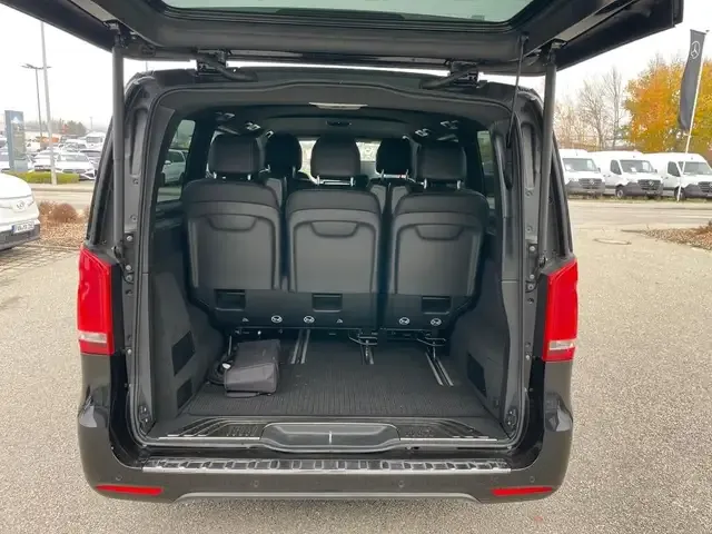 Mercedes-Benz EQV 300