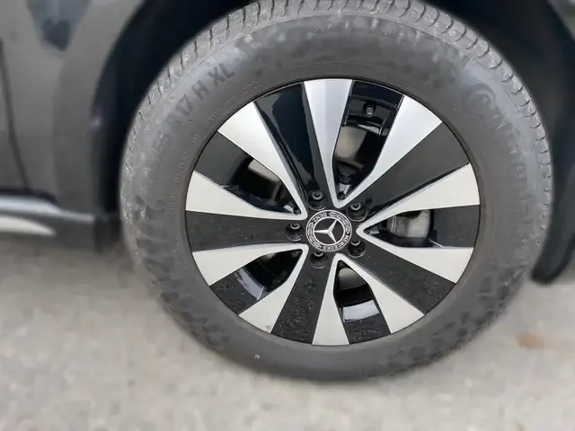 Mercedes-Benz EQV 300