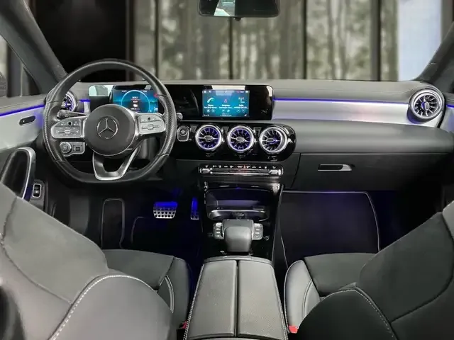 Mercedes-Benz CLA 250