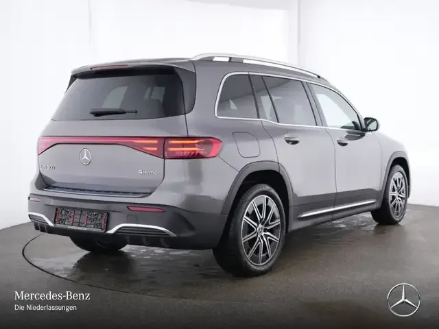 Mercedes-Benz EQB 300