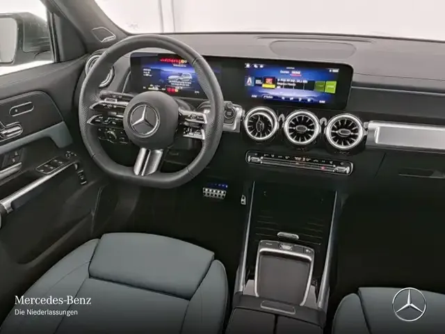 Mercedes-Benz EQB 300