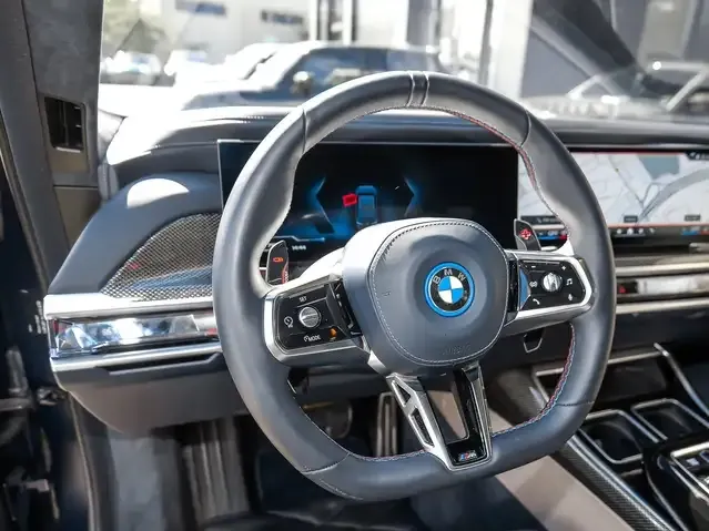 BMW 760