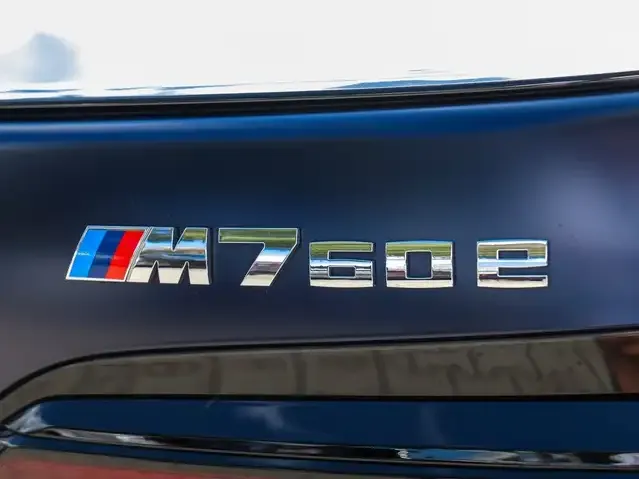 BMW 760