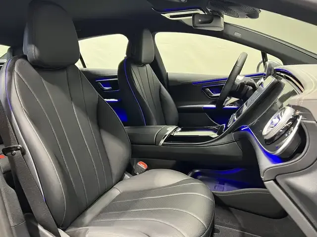 Mercedes-Benz EQE 300