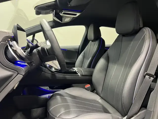 Mercedes-Benz EQE 300