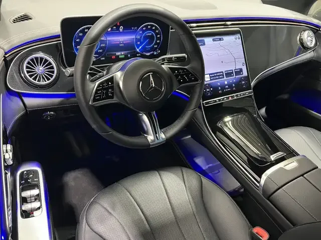 Mercedes-Benz EQE 300