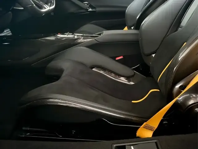 Ferrari SF90 Stradale