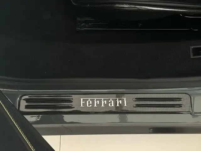 Ferrari SF90 Stradale