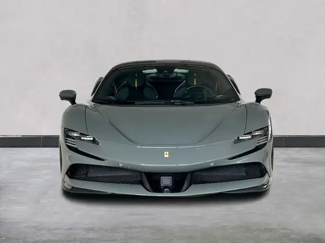 Ferrari SF90 Stradale