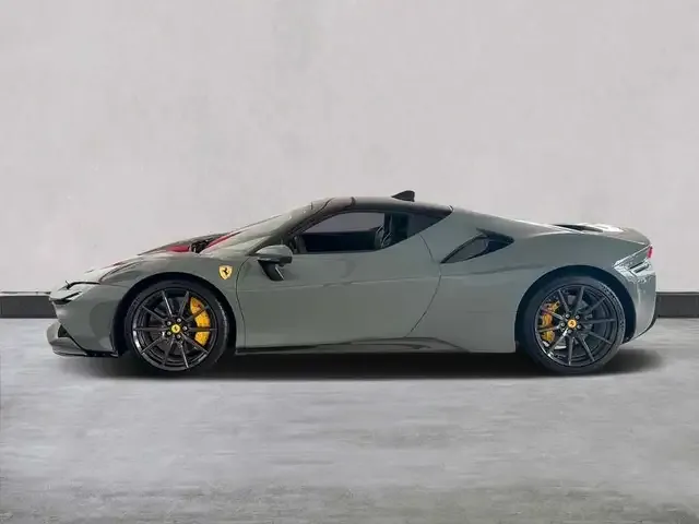 Ferrari SF90 Stradale