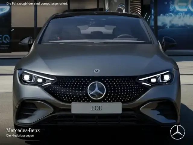 Mercedes-Benz EQE 300