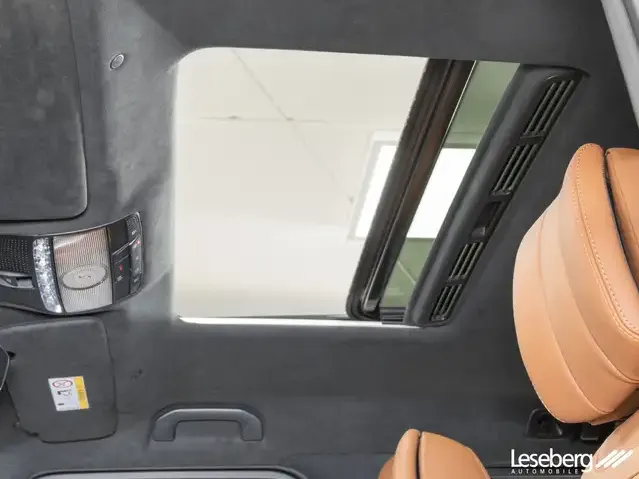 Mercedes-Benz G 400