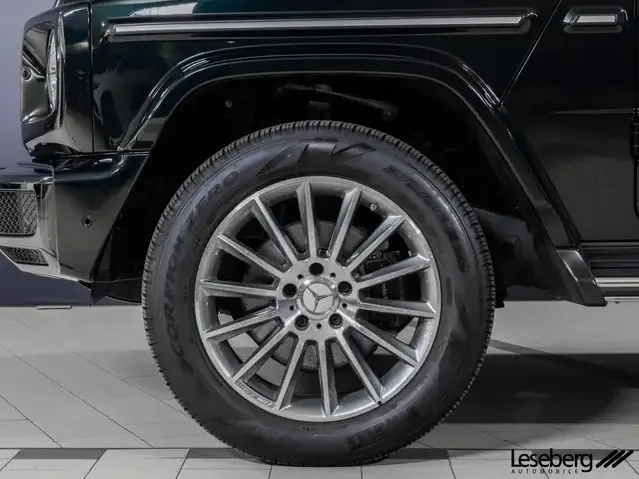 Mercedes-Benz G 400