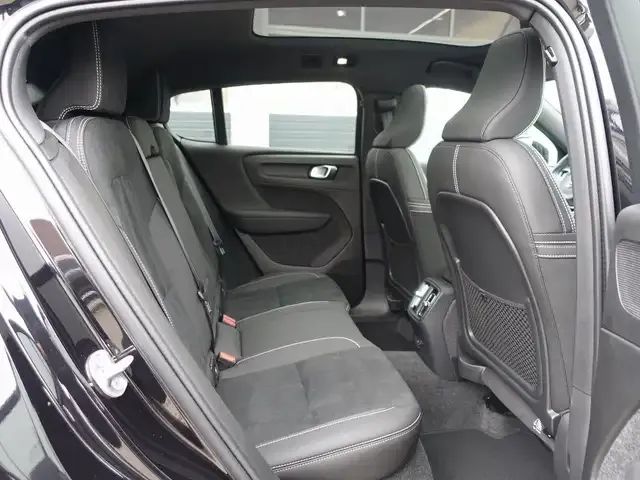 Volvo C40