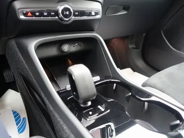 Volvo C40