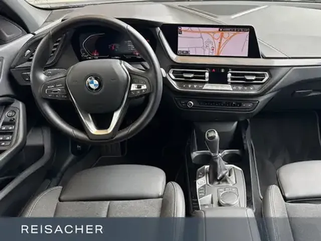 BMW 118