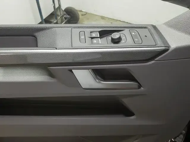 Volkswagen T6.1 California