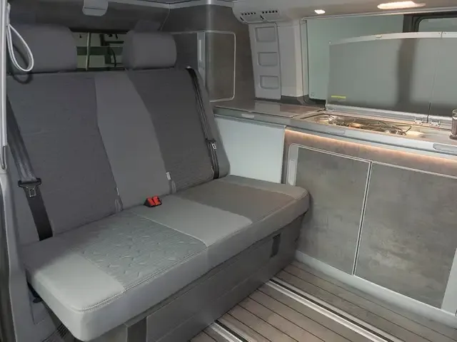 Volkswagen T6.1 California
