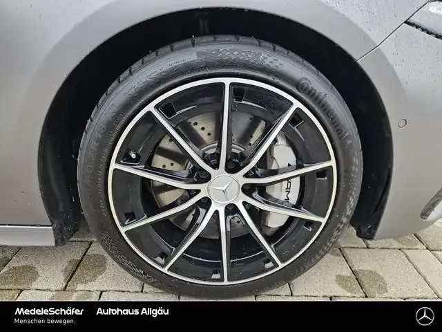 Mercedes-Benz A 35 AMG