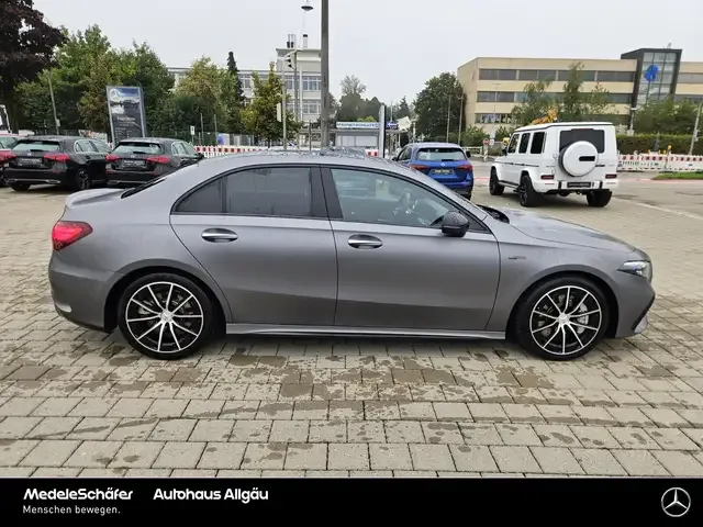 Mercedes-Benz A 35 AMG